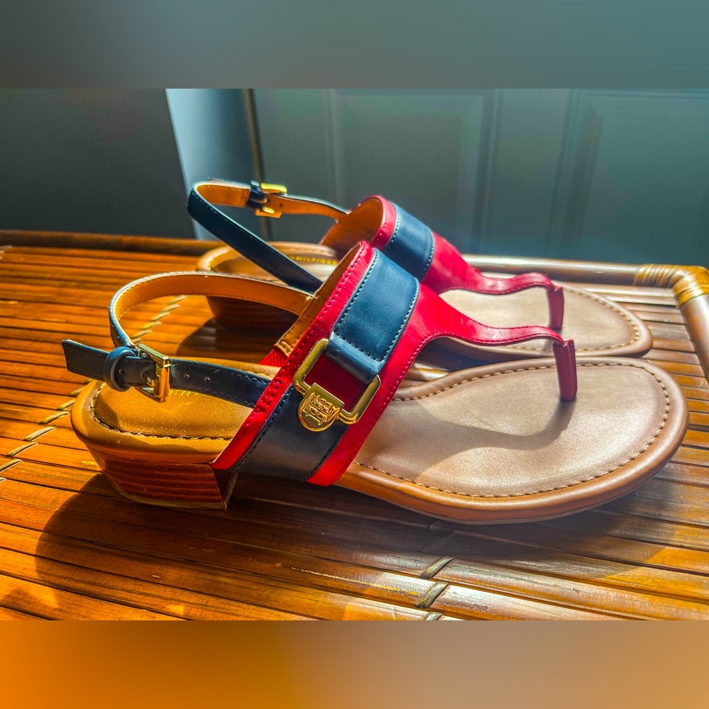 Brand New Tommy Hilfiger Red & Navy Ankle Strap Sandals Size 9
